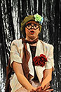 Kateřina Bohatová (Šildová) během představení Miluju tě, ale ..., foto: Josef Ptáček