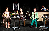 Jana Bernášková, Kristýna Leichtová, Ilona Svobodová, Mira Nosek v komedii P.R.S.A., foto: Roman Albrecht