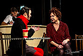 Kristýna Leichtová, Ilona Svobodová, Richard Trsťan v komedii P.R.S.A., foto: Roman Albrecht