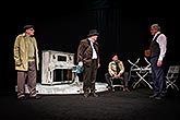 René Přibil, Václav Postránecký, Svatopluk Skopal, Karel Vlček v inscenaci Stará dobrá kapela, foto: Roman Albrecht