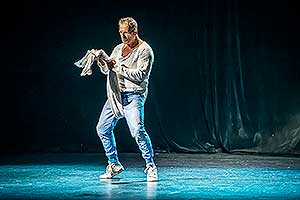 Mysteria Buffa, účinkují: Richard Trsťan a Eva Kodešová, foto: Waldemar Švábenský