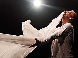 Mysteria Buffa, účinkují: Richard Trsťan a Eva Kodešová, foto: Lucie Vítková