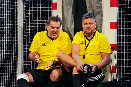 Miroslav Etzler, Michal Novotný v inscenaci Šťovík na smetaně, foto: Lucie Vítková