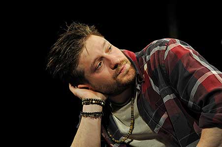 Filip František Červenka v inscenaci  Irská kletba, foto: Lucie Vítková