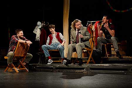 Filip František Červenka, Antonio Šoposki, Viktor Dvořák, Ondřej Veselý v inscenaci  Irská kletba, foto: Lucie Vítková